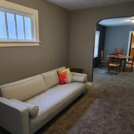 Comfy, Cozy 2Br Getaway Apartment